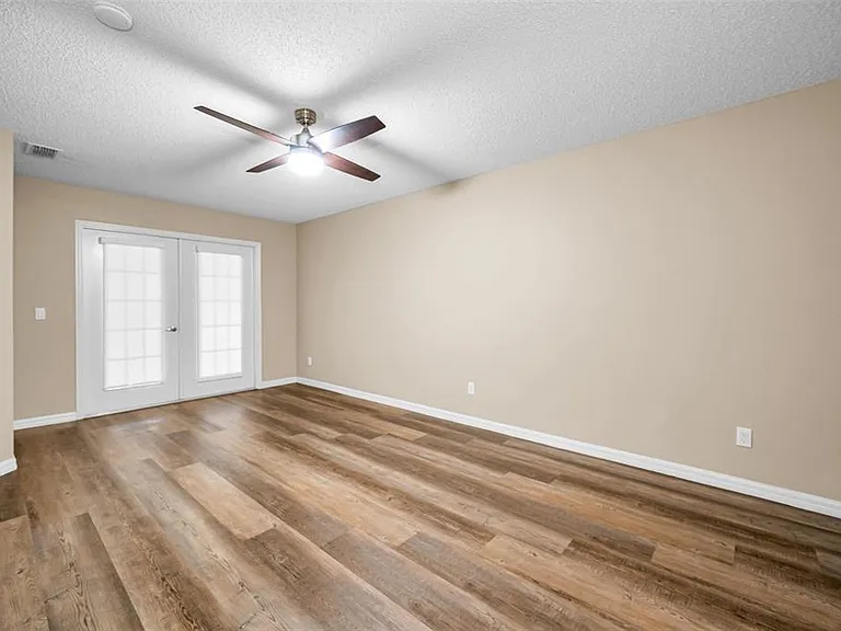9307 Palm Haven Ct — Photo 15