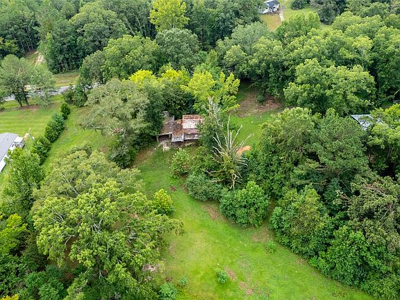 4th image of 321 Merritt Hay Rd