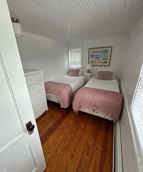 14 Pine St — Photo 11