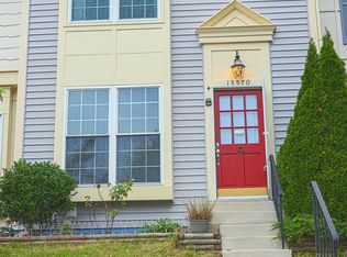 13570 Highland Mews Ct, Herndon, VA 20171