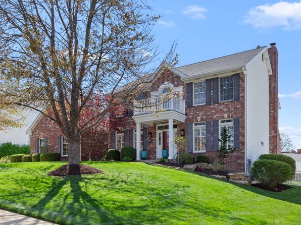 1125 Lockett Rd, Saint Louis, MO 63131