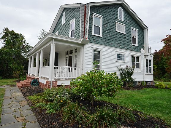 Beautiful slate walkway