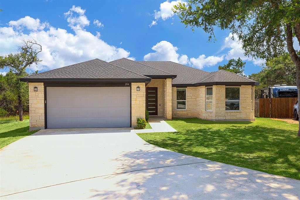 204 Champions Cv, Point Venture, TX 78645 MLS 8286606 Zillow