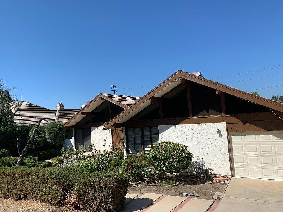 1st image of 1011 El Segundo Dr