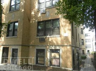 3428 N Elaine Pl APT 3W, Chicago, IL 60657