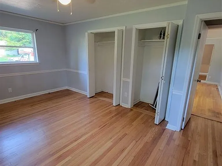 558 Karen Rd — Photo 16