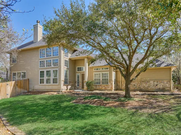 31 Valley Oaks Cir, Spring, TX 77382