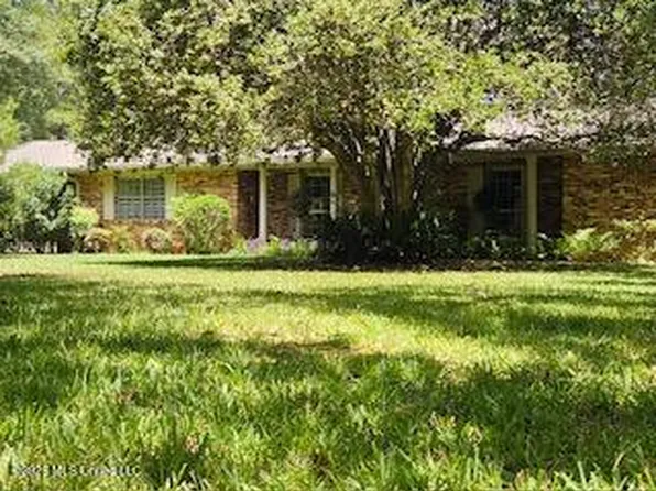 1361 Monticello St NE, Brookhaven, MS 39601