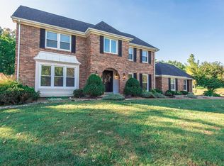 2227 Kehrsglen Ct, Chesterfield, MO 63005