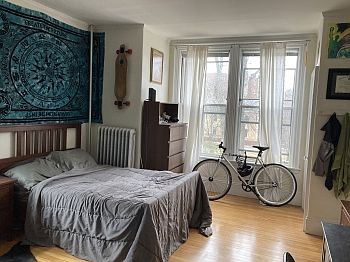 2nd image of 34 Concord Ave #2