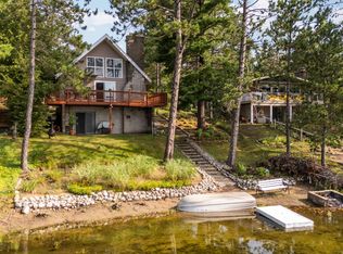 5372 Woodridge Dr, Lewiston, MI 49756