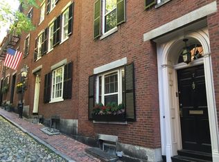 7 Acorn St, Boston, MA 02108