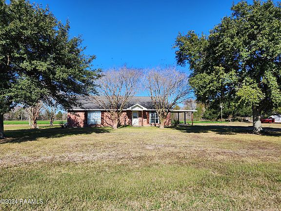2nd image of 139 Al Bollich Ln