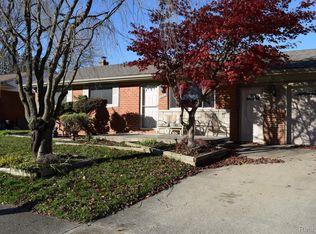 24165 Ramsgate St, Clinton Township, MI 48035