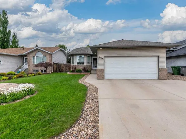 5236 S 22nd St, Lloydminster, AB T9V 3G4