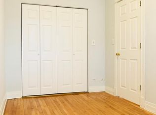 2342 W Iowa St APT 1R, Chicago, IL 60622