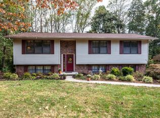 8067 Camberley Dr, Powell, TN 37849