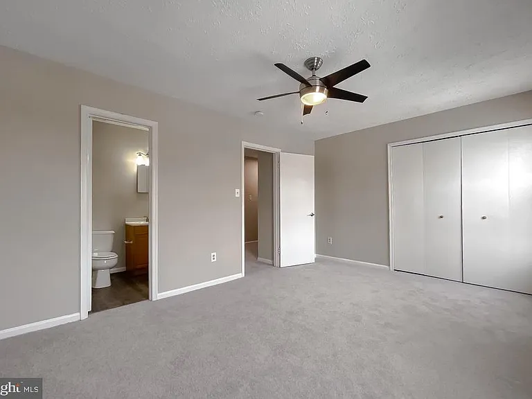 4232 Drake Ct — Photo 21