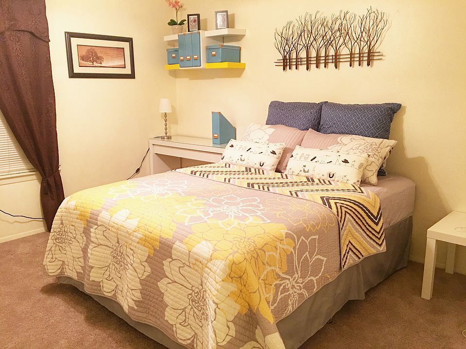 Model Bedroom 