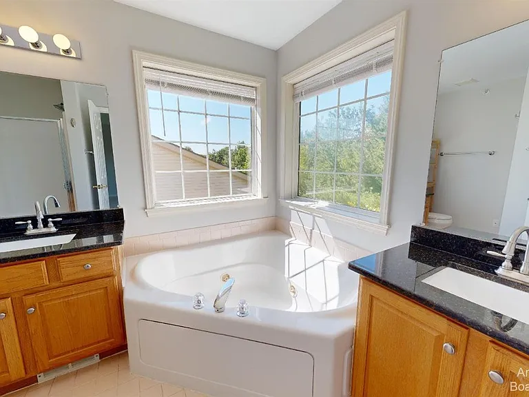 2813 Barclay Way — Photo 12