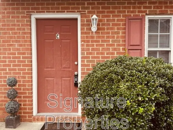 555 Fairfax Ave APT C, Colonial Heights, VA 23834