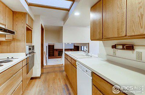 4th image of 4737 McKinley Dr