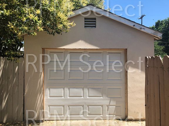 4th image of 2394 Empress St