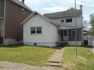 911 E Lackawanna Ave, Olyphant, PA 18447