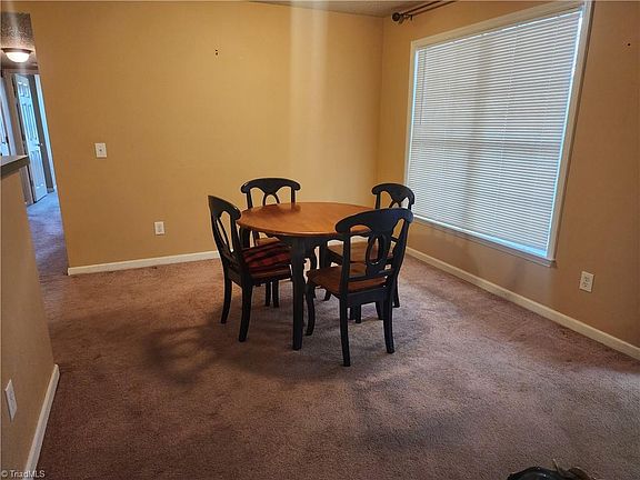 5th image of 3717 Morris Farm Dr