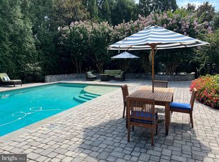 505 N Quaker Ln, Alexandria, VA