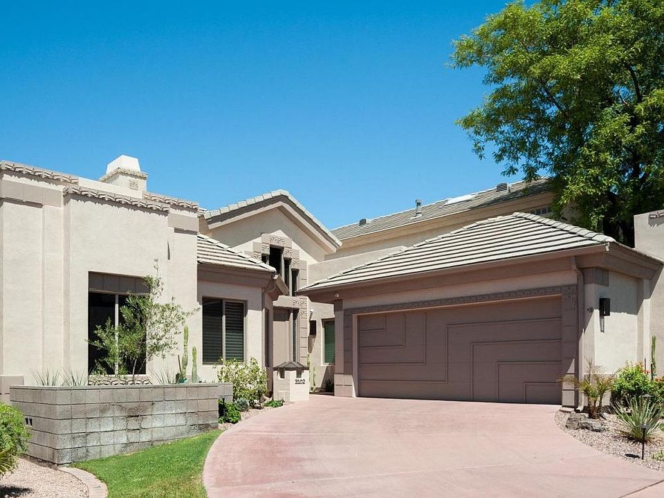 1st image of 3102 E Sierra Vista Dr