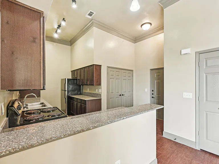 2101 Church Street — Photo 167