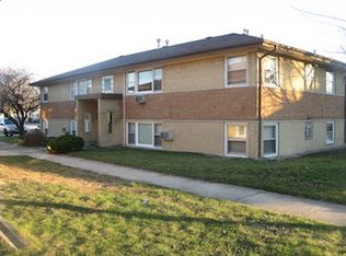 18502 Torrence Ave APT 2E, Lansing, IL 60438