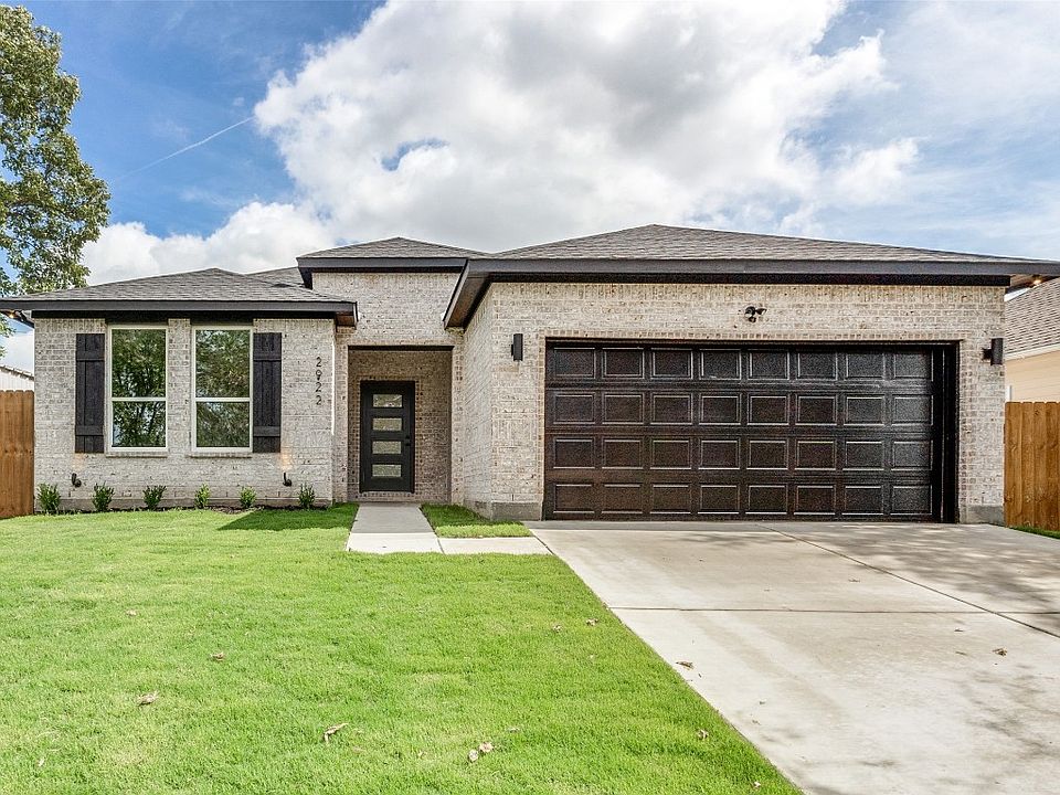 1st image of 2922 Britton Dr