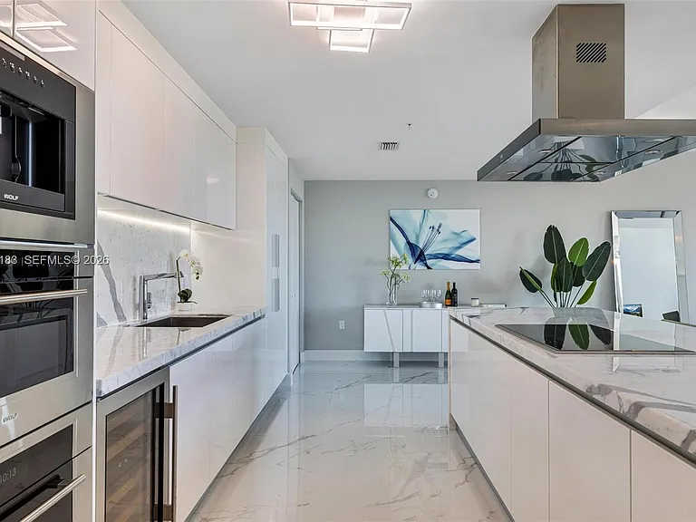 330 Sunny Isles Blvd #5-506 — Photo 8
