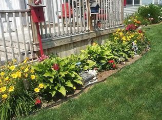 612 Red Oak Ct, Flint, MI 48506