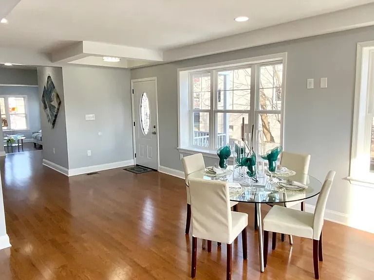 1318 Ingraham St NW — Photo 24