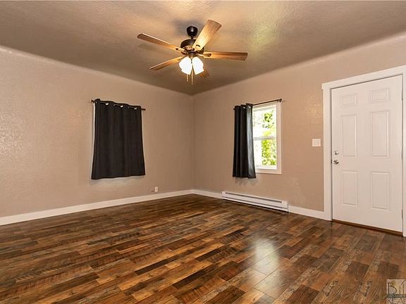 5th image of 1114 Howard Ave