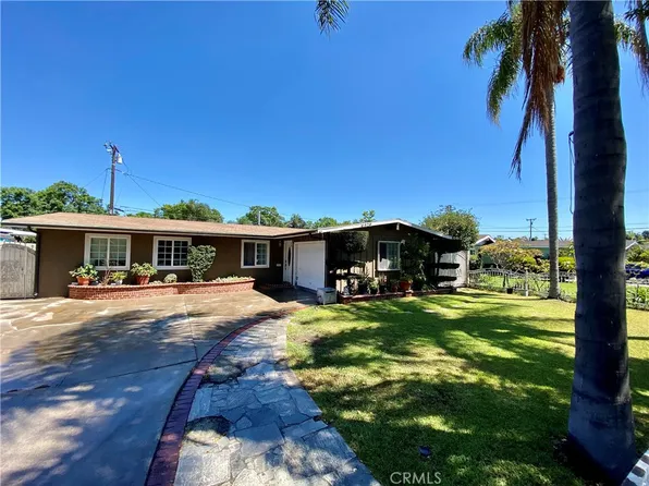 1529 W Anahurst Pl, Santa Ana, CA 92704