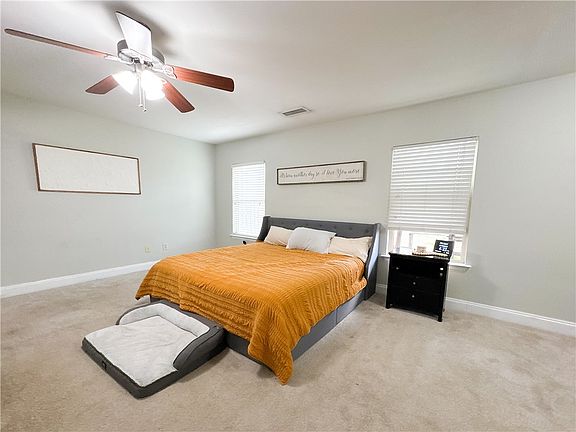 4th image of 263 Lee Road 2170