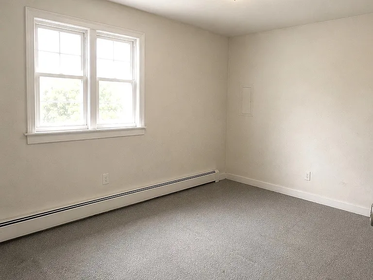 304 Loren Ct — Photo 19
