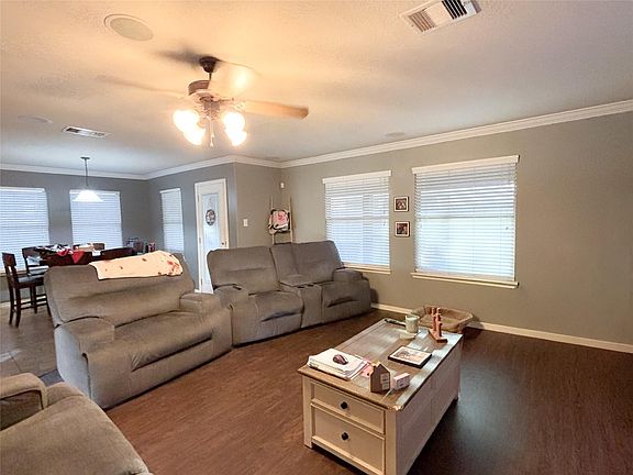 2nd image of 3811 Trent Cove Ln