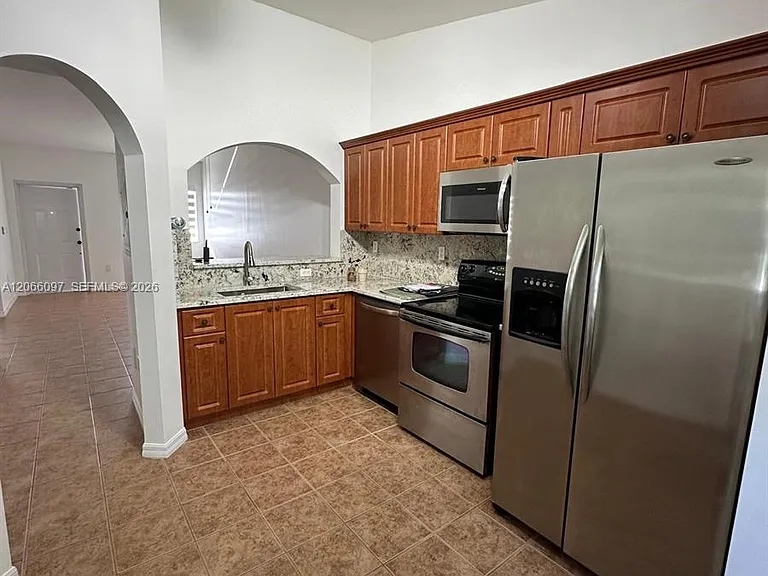 2920 SE 12th Rd #203-30 — Photo 9