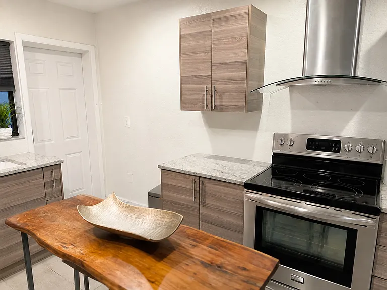 1408 E Muriel St — Photo 13