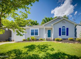 642 Copperfield Dr, Knoxville, TN 37934