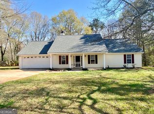 325 Oak Ave, Jefferson, GA 30549