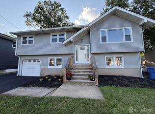 684 West Ave, Sewaren, NJ 07077