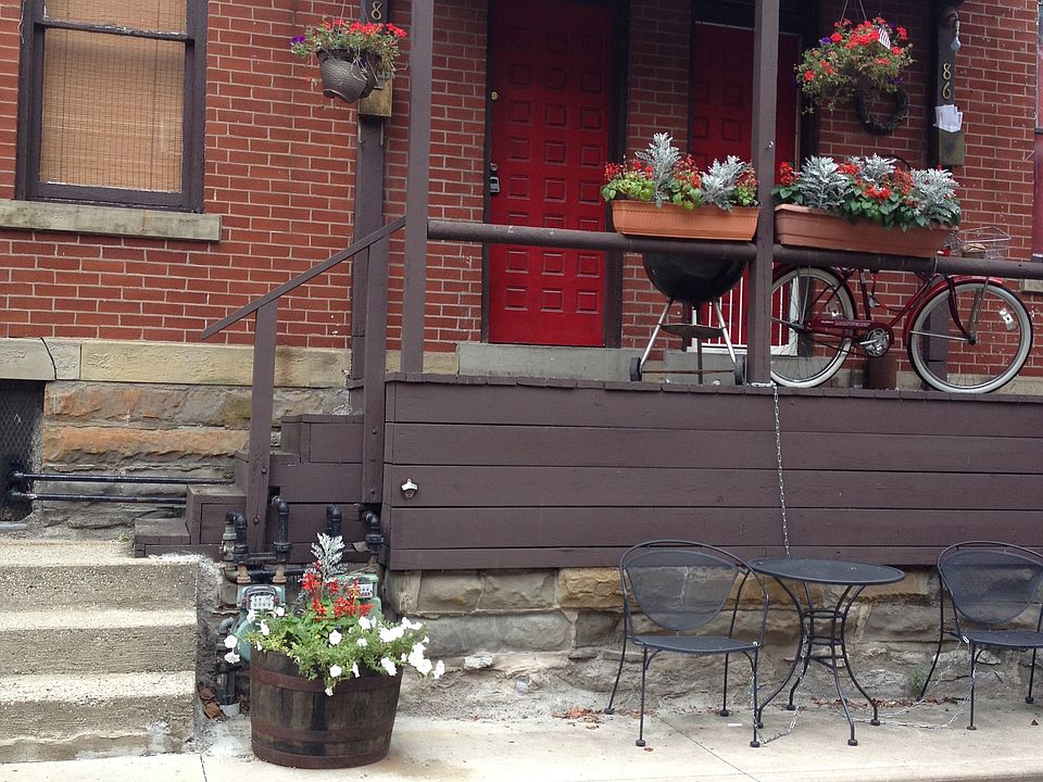 1st image of 870 Delaware Ave