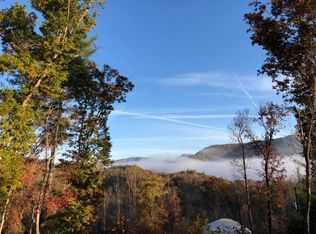 266 Egret Ln, Sylva, NC 28779