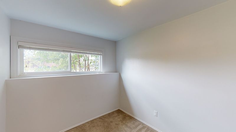 Calgary Townhouse for rent - 3 Bedrooms — photo 6